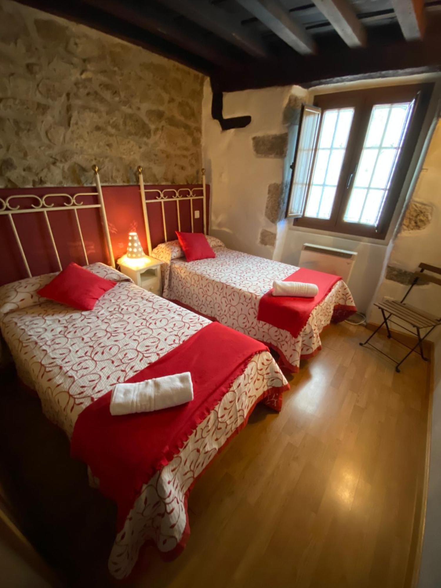 Apartamentos Rurales La Antigua Fonda Candelario Bagian luar foto